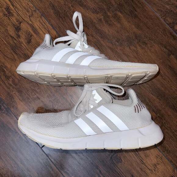 Adidas Shoes - Adidas Swift Run Size 7 Off-White Rose Gold Sneakers
